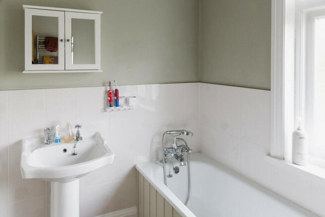 Photo 47