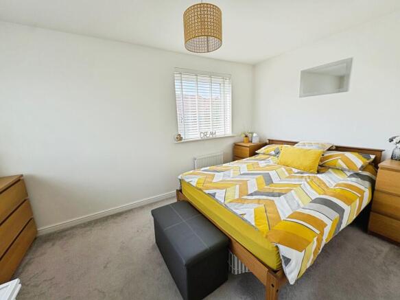 3 bed Semi-Detached for sale Image 11