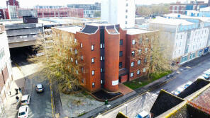 57, Plaza 21, Sanford Street, Swindon SN1 1HE