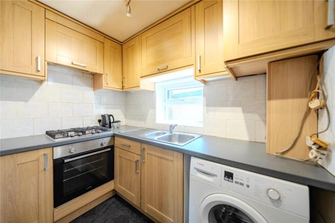 3 bed Terraced for sale Image 4