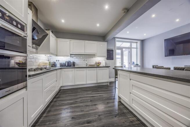 159 Dover Road, Baffins-PorticoMarketing-SoldBy-16