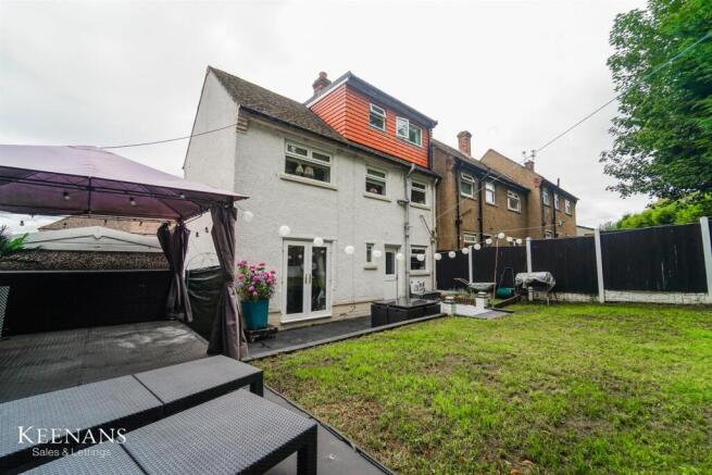 3 bed Semi-Detached for sale Image 4