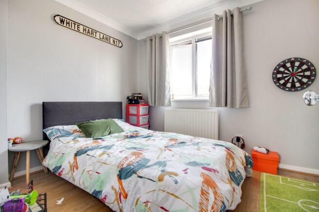 Bedroom 1 (Double)