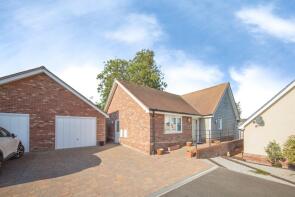 4, Old Stables, Frinton-on-sea CO13 0FP