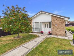 2, Rowedale Close, Hunmanby, Filey YO14 0LY