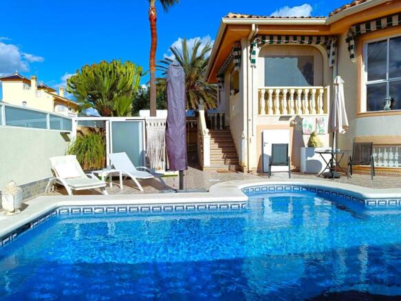 Large Luxury Villa Ciudad Quesada (3)