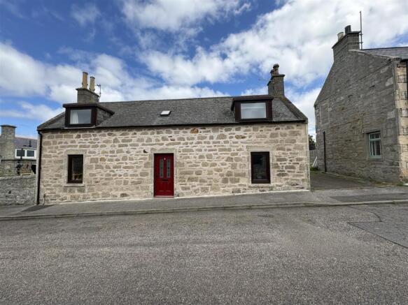 7 KINNEDDAR STREET LOSSIEMOUTH