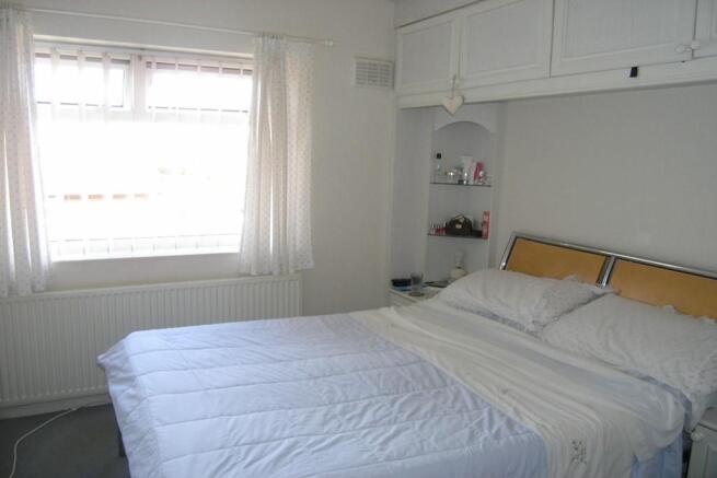 bed 1