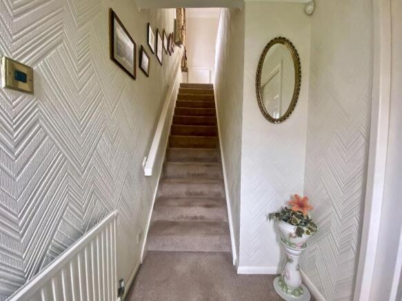 3 bed Detached to rent Image 11