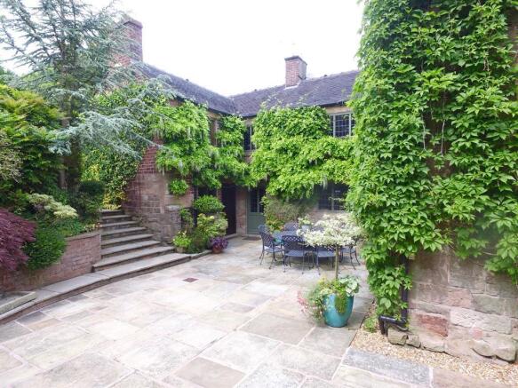 Courtyard Garden