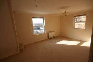 2 bed Flat to rent Image 9