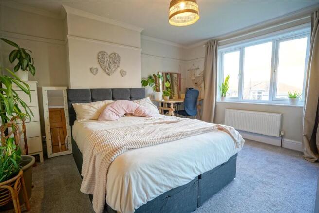 3 bed Semi-Detached for sale Image 9