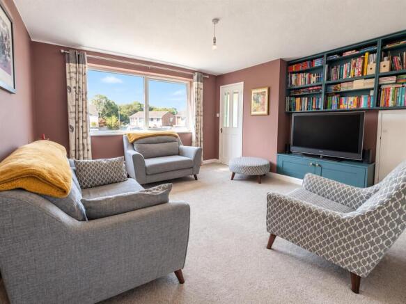 25 Streatfield Road - Lounge.jpg
