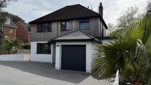 Shoal Waters, West Hill Road, Ryde PO33 1LW