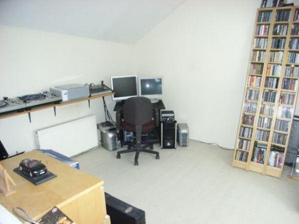 Photo 8