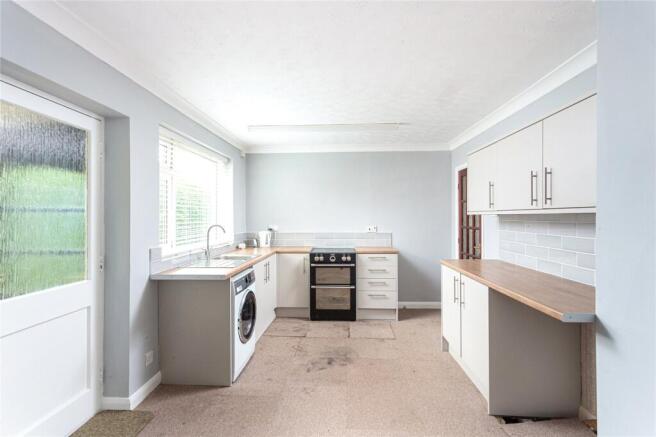 3 bed Bungalow for sale Image 3