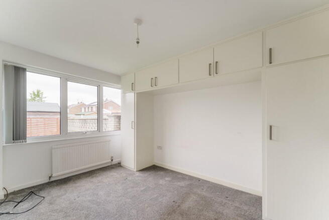 3 bed Semi-Detached Bungalow for sale Image 8