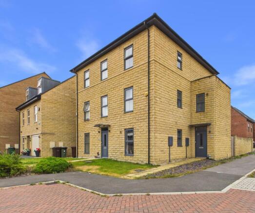 1- Rob Hammond EweMove Pontefract