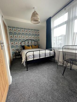 4 bed Terraced for sale Image 5