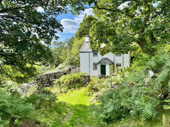 PHOTO-2025-08-08-09-07-21 (8).jpg