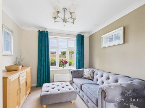 4 bed Detached for sale Image 7