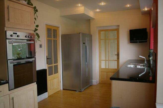 Kitchen 2