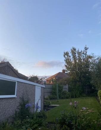Regal Drive Rear Garden