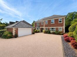 Wetherby, Charters Road, Sunningdale, Ascot SL5 9QD