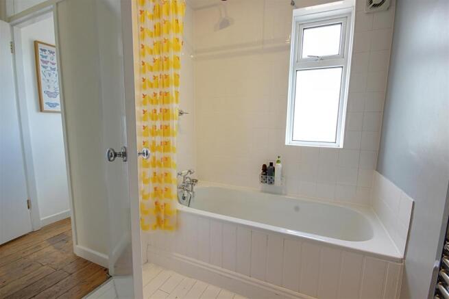 Bathroom...jpg