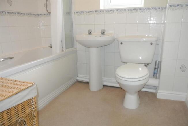 Bathroom.JPG