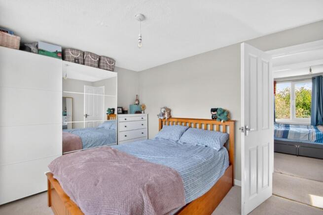 3 bed Semi-Detached for sale Image 11