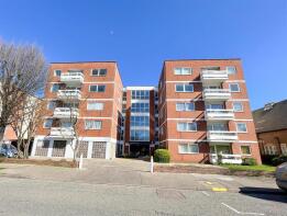 20, Landseer Court, Carnarvon Road, Clacton On Sea CO15 6QH