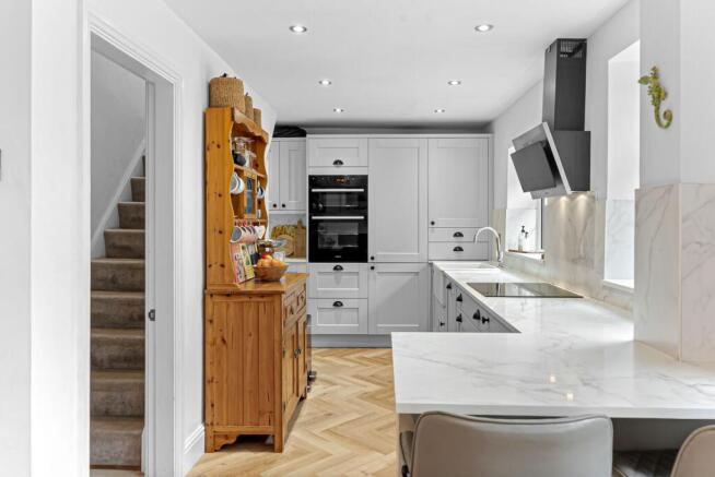 3 bed Semi-Detached for sale Image 5