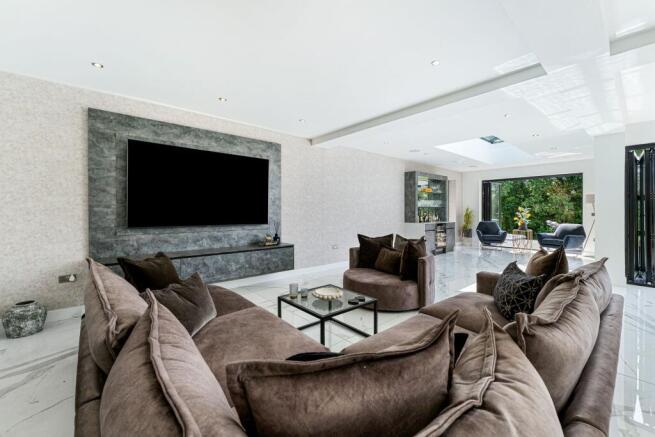 Kitchen/Living/Dining