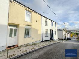18, Grawen Terrace, Merthyr Tydfil CF47 8TH