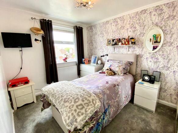 Bedroom 2 (Double)