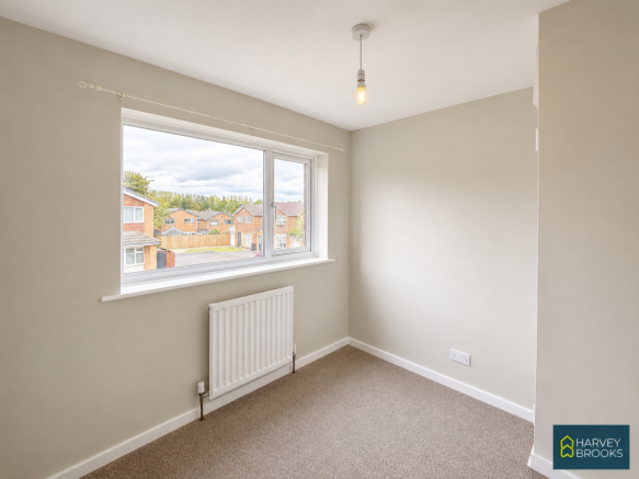 3 bed Detached for sale Image 9