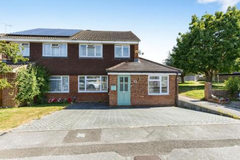 Sycamore Avenue, Horsham, West Sussex, RH12