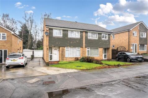 Turnberry Close, Alwoodley, Leeds, LS17