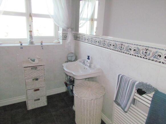 HOUSE BATHROOM