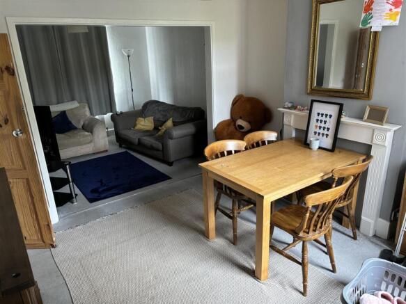 Dining room / Longue