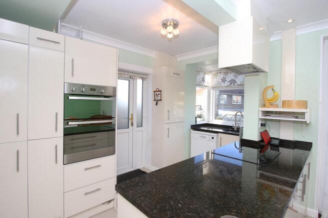 Kitchen 2