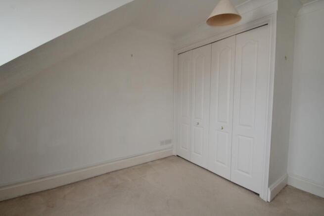 Bedroom 3 (b).JPG