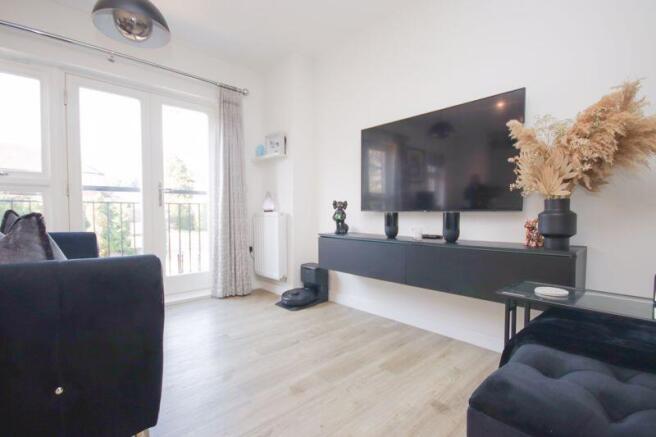 Kestrel Close, Shenfield, Brentwood photo 4