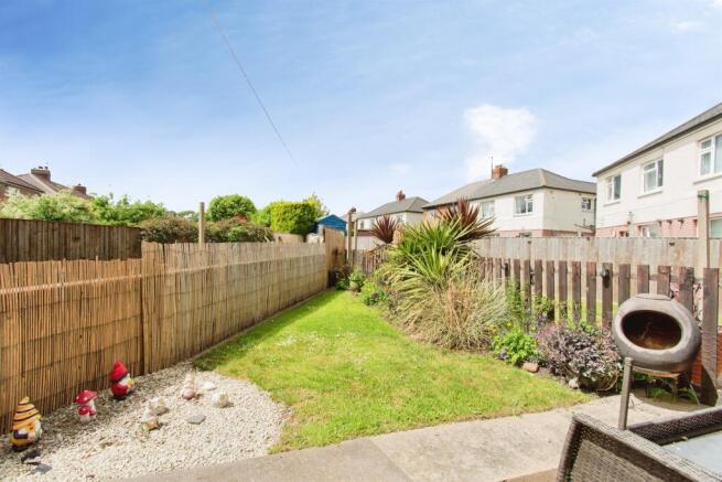 2 bed Semi-Detached for sale Image 4
