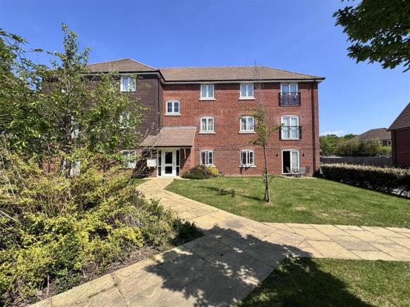 Briar greenary external .jpg