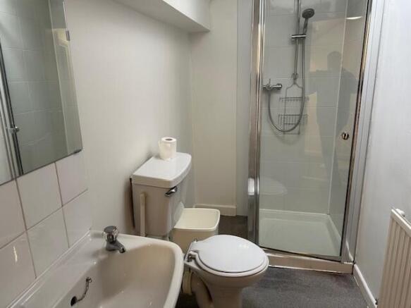 1 bed Flat to rent Image 7
