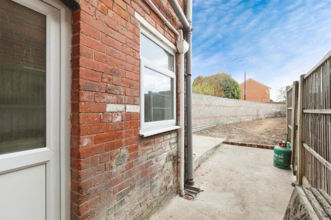 4 bed End of Terrace for sale Image 11