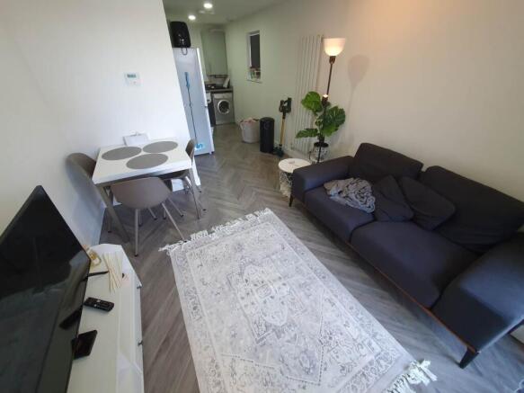 Living room (2)