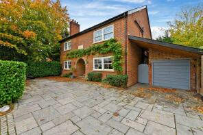 32a Montagu Orchard, Montagu Road, Datchet, Slough SL3 9DJ